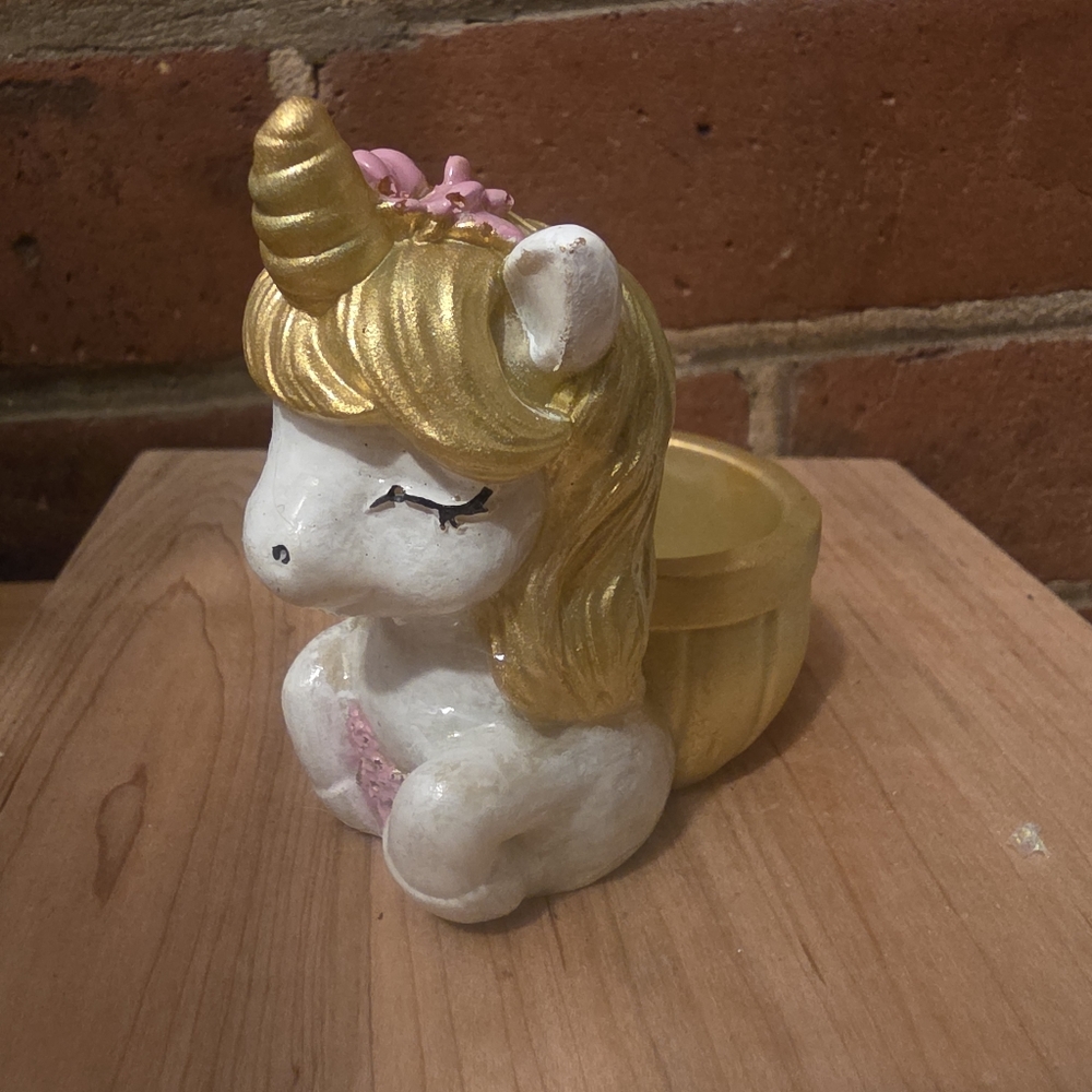 Pretty Handmade Resin 2" Gold & White Unicorn Tea Light Candle Holder